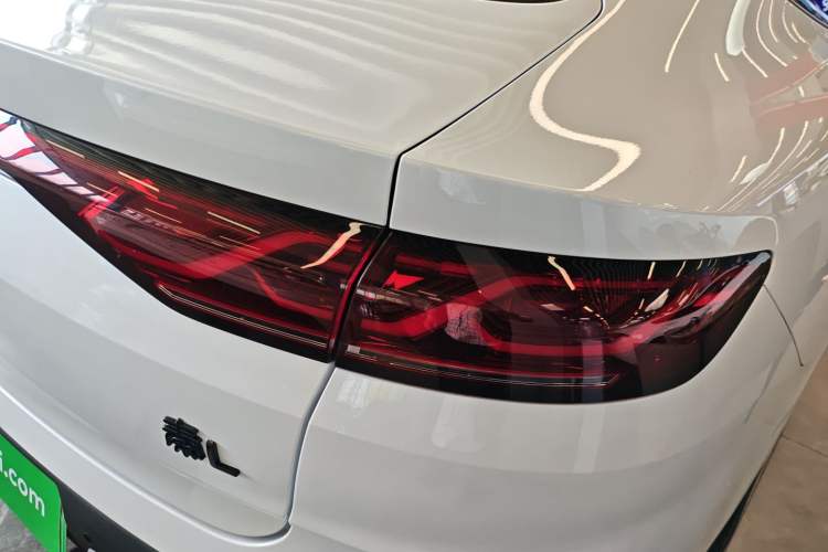 Used BYD Qin L 2024 DM-i 80KM Leading Model
