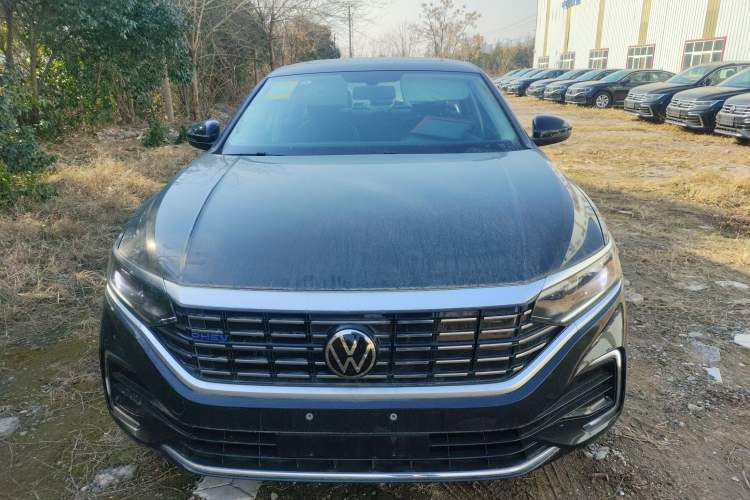 Used Volkswagen Passat New Energy 2025 430 PHEV Hybrid Business Edition Exterior 1