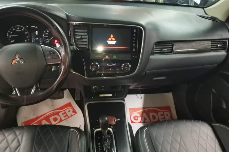Used Mitsubishi Outlander 2020 2.4L 4x4 Zhi Xiang Edition 5 Seats
