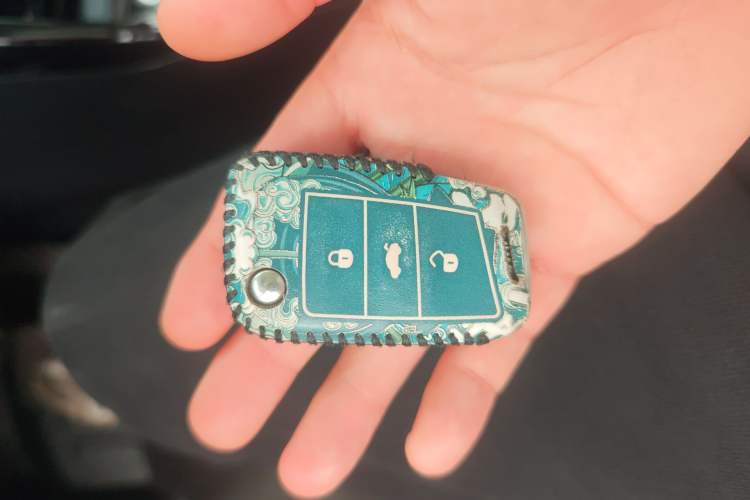 Used Volkswagen Tayron 2020 280TSI Two-Wheel Drive Luxury Connect Edition Vehicle Key