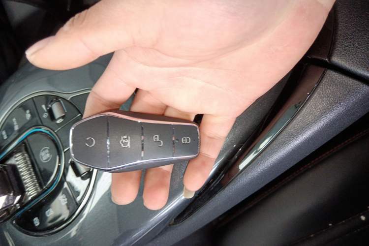 Used BYD e2 2024 Honor Edition Luxury Model