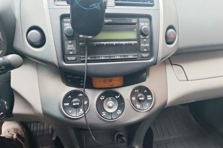 Used Toyota RAV4 2009 2.0L Automatic Classic Edition
