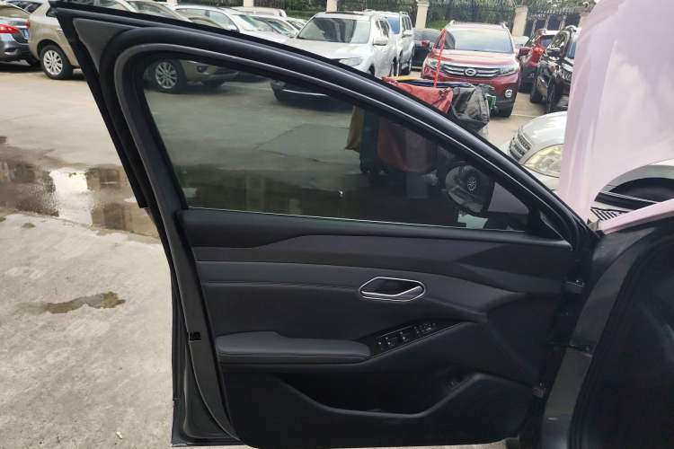 Used BYD Qin L 2025 EV 545KM Beyond Version
