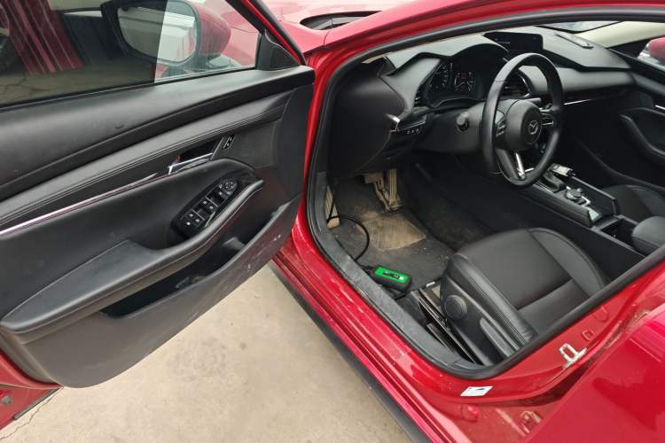 Used Mazda Mazda 3 Axela 2021 2.0L Automatic Zhiya Edition