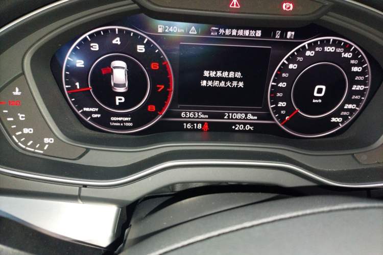 Used Audi Q5L 2018 40 TFSI Prestige Fashion Edition China V Odometer Close Up