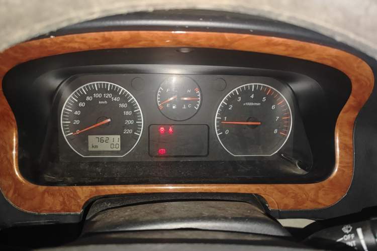 Used Jinbei Grace 2016 2.0L Express Comfort Model
