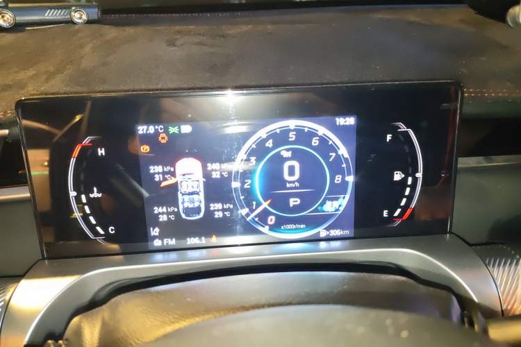 Used GAC Trumpchi EMKOO 2022 1.5T Supernova Edition Instrument Cluster