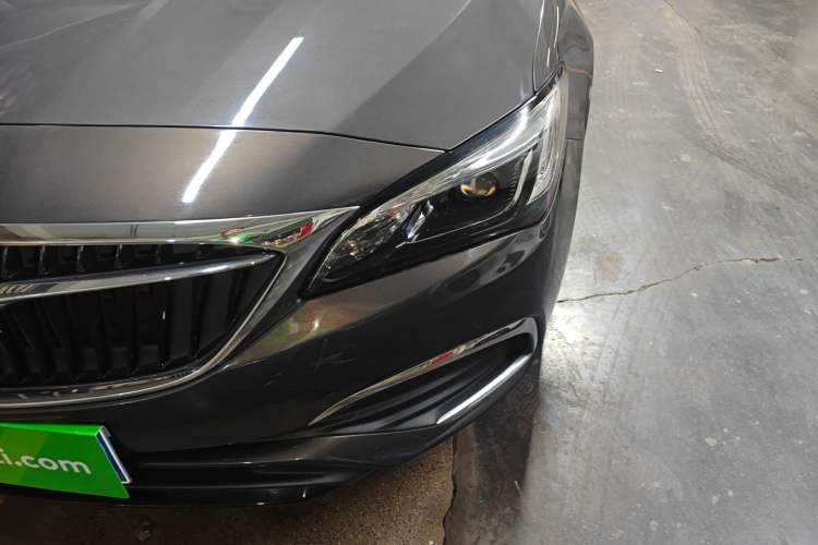 Used Buick Verano 2019 Sedan 15S Automatic Leading Model