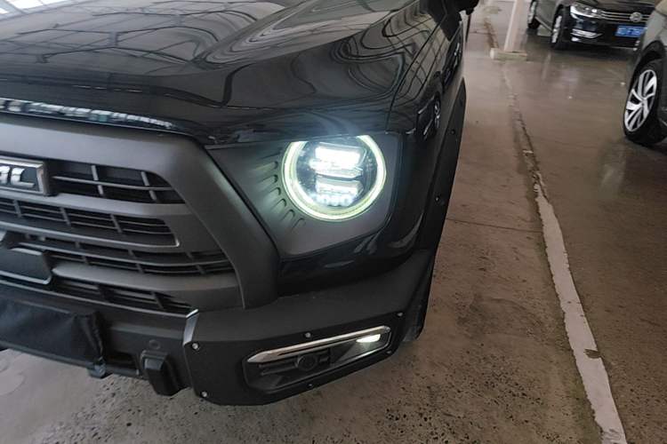 Used Haval DARGO 2022 2.0T DCT 4x4 Chinese Rural Dog Hunting Edition Left Front Headlight