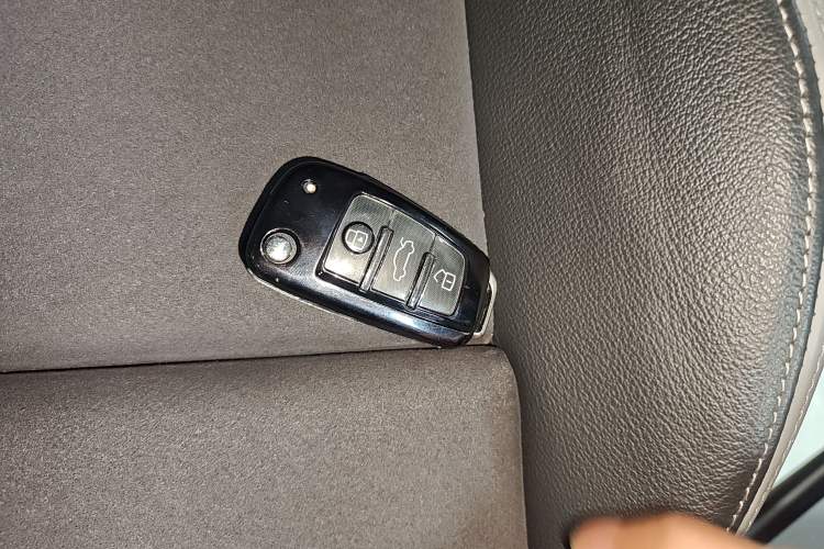 Used Audi Q3 2023 35 TFSI Fashion Dynamic Model (1.5T)
