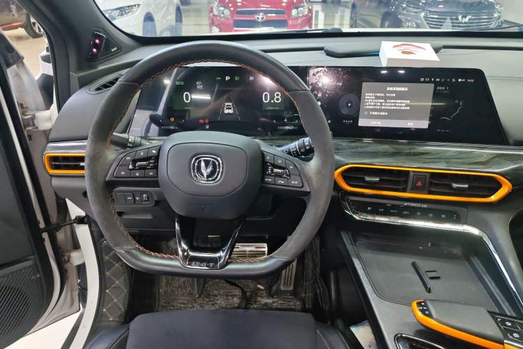 Used CHANGAN UNI-T 2022 1.5T Sport Edition Flagship Version Audio And AC Panel