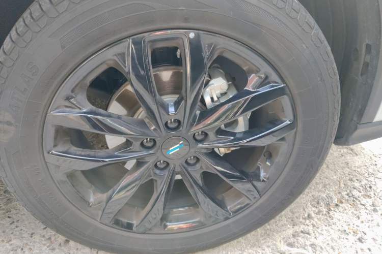 Used CHANGAN OSHAN X5 PLUS 2023 1.5T DCT Smart & Fun AI Edition
