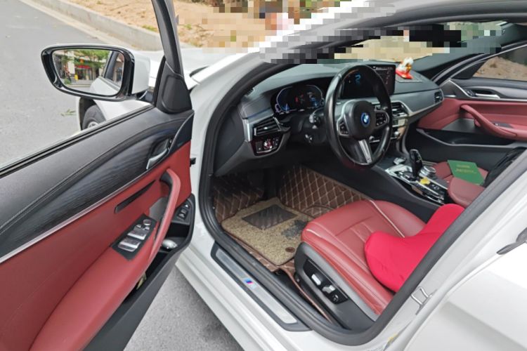 Used BMW 5 Series New Energy 2022 535Le M Sport Package Driver Seat