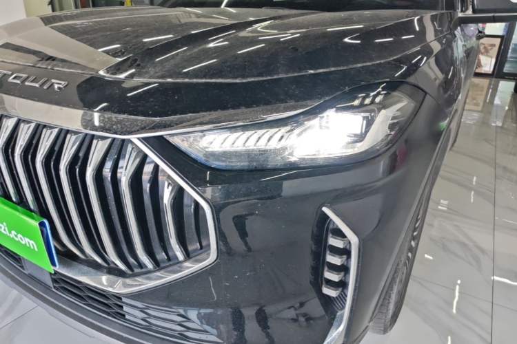 Used JETOUR X70 PLUS 2023 1.5T DCT Brave PLUS 5-Seater
