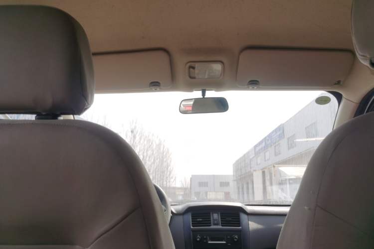 Used Wuling Rongguang S 2021 1.2L Base Model Window-Sealed 5-Seat LSI Car
