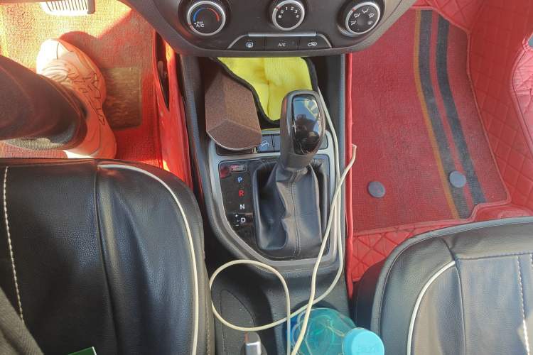 Used Hyundai ix25 2015 1.6L Automatic Two-Wheel Drive Smart GLS Trim