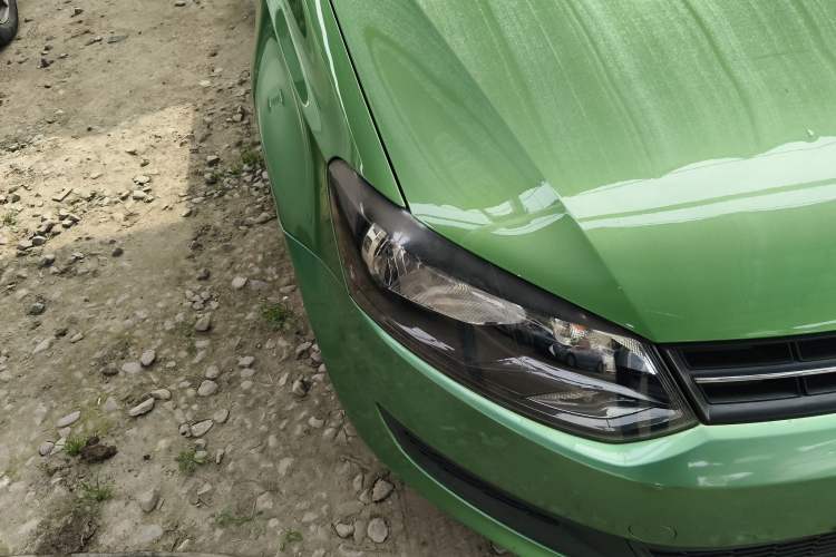 Used Volkswagen Polo 2013 1.4L Manual Fashion Edition Right Front Headlight