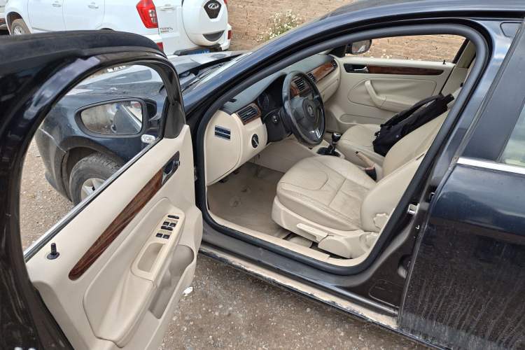 Used Volkswagen Bora 2012 1.6L Manual Comfort Model Driver Seat