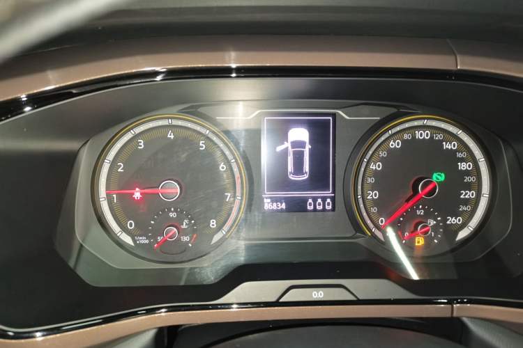 Used Volkswagen Tharu 2020 280TSI Two-Wheel Drive Luxury Plus Version China VI Standard