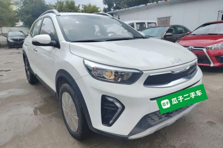 Used Kia kx1 Stonic 2021 1.4L CVT Fun Edition
