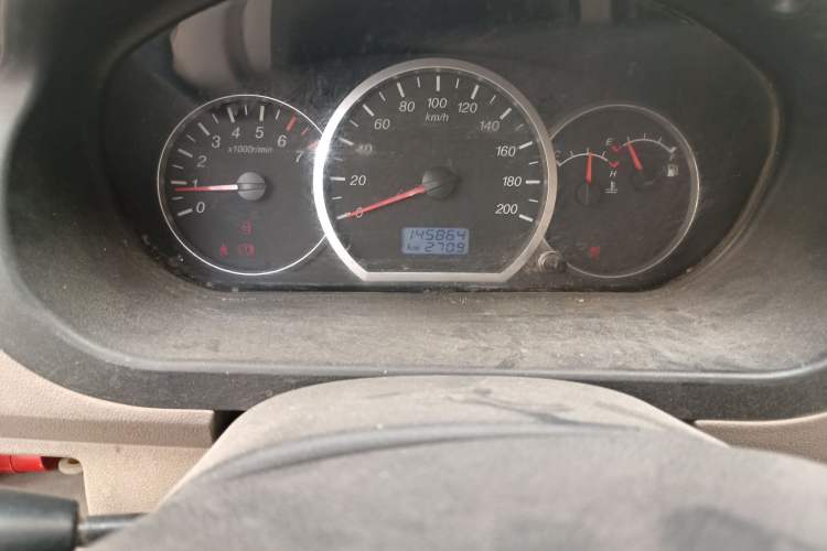 Used Wuling Hongguang 2013 1.5L Comfort Model
