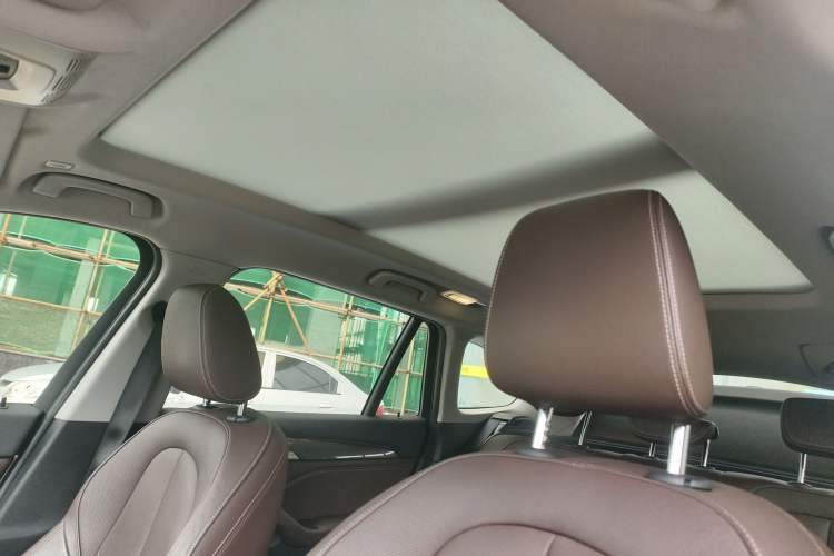 Used BMW X1 2019 xDrive20Li Luxury Model Headliner