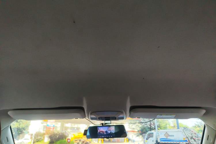 Used Zotye T300 2017 1.5T Manual Luxury Model
