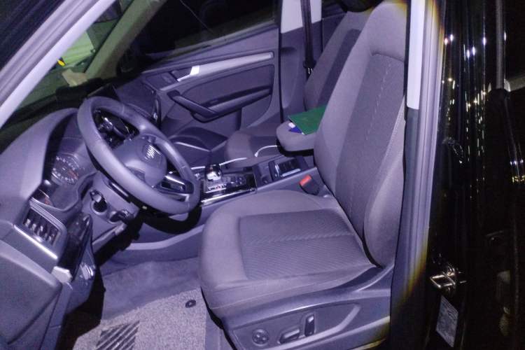 Used Audi Q5L 2018 40 TFSI Prestige Edition China VI Emission Standard
