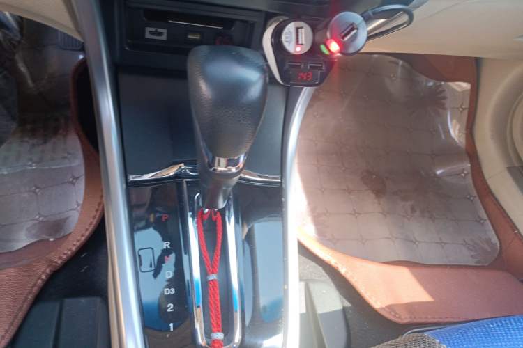 Used Honda Crider 2013 1.8L automatic luxury edition
