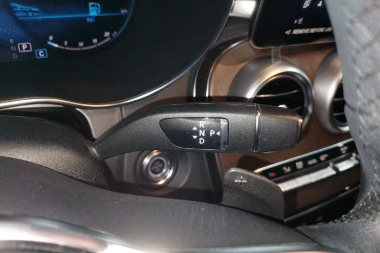 Used Mercedes-Benz GLC 2022 Facelift GLC 260 L 4MATIC Luxury Edition