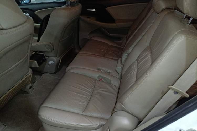 Used Honda Odyssey 2014 2.4L Luxury Edition Left Rear Seat