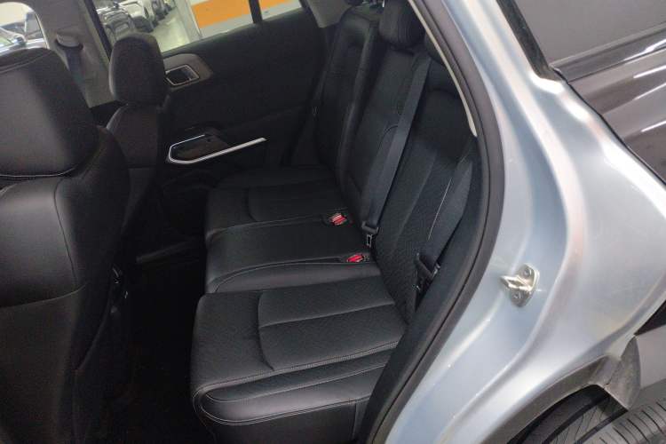 Used Formula Leopard Titanium 3 2025 501KM All-Wheel Drive Intelligent Driving Ultra Version