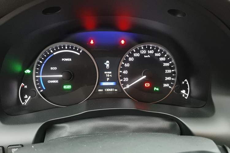 Used Lexus ES 2013 300h Elite Edition