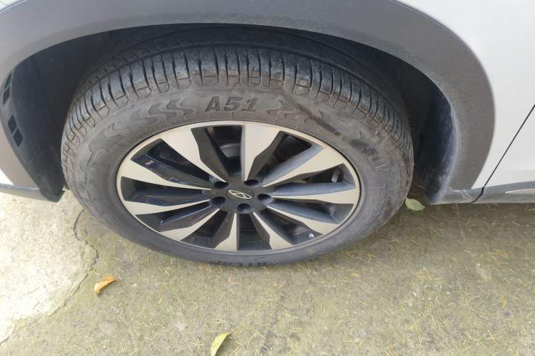 Used Chery Tiggo 8 PLUS 2025 290TGDI DCT Luxury 5-Seater Left Front Wheel Hub