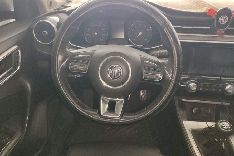Used MG 6 2017 20T Manual Luxury Smart Connect Version China V Standard