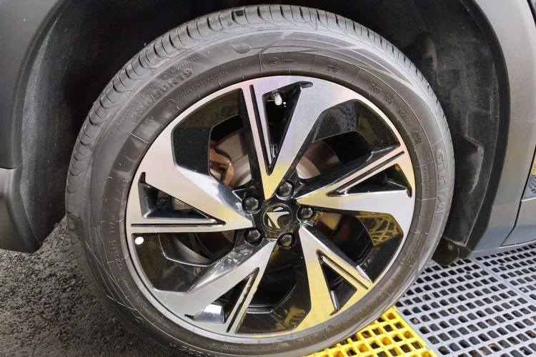 Used ARCFOX Alpha T5 2024 520 PRO