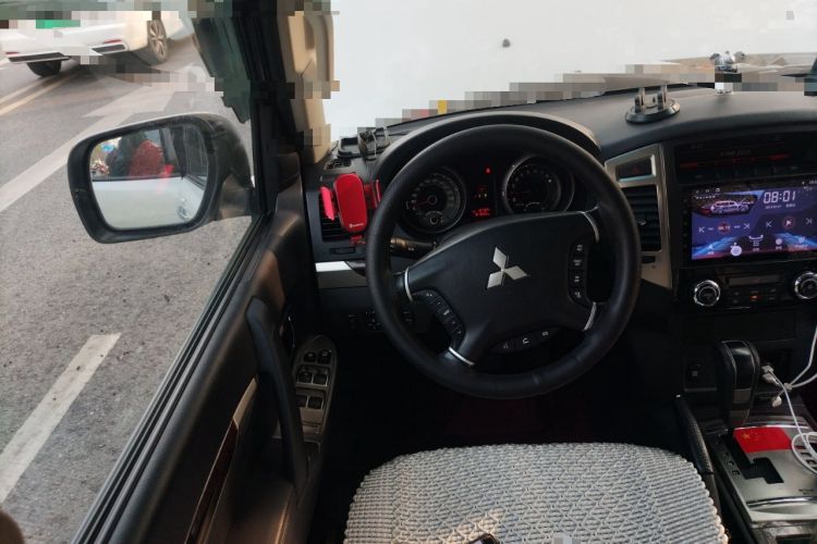 Used Mitsubishi Pajero 2020 3.0L Automatic Standard Edition
