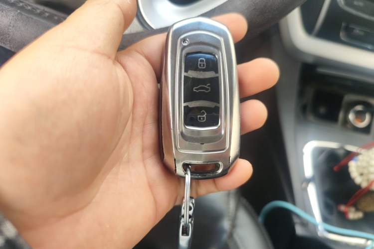 Used Geely Auto Emgrand 2016 Sedan 1.5L Manual Upward Edition
