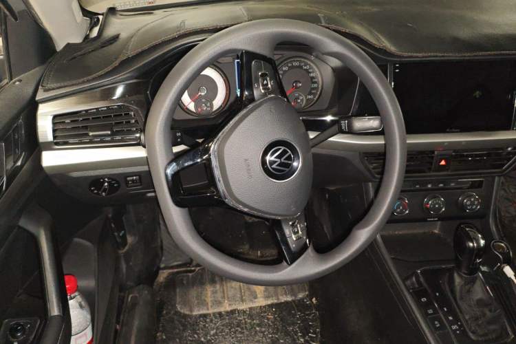 Used Volkswagen Lavida 2019 1.5L Automatic Comfort Edition China VI Standard