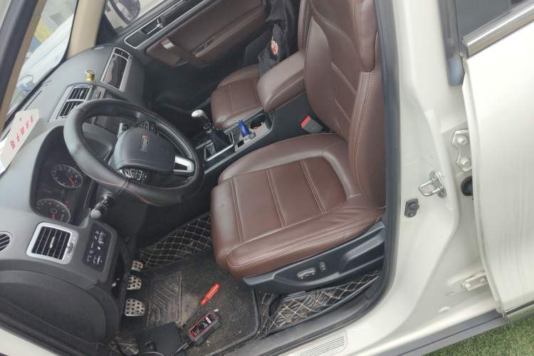 Used Yema T70 2016 Upgraded Model 1.5T Manual Luxury Version
