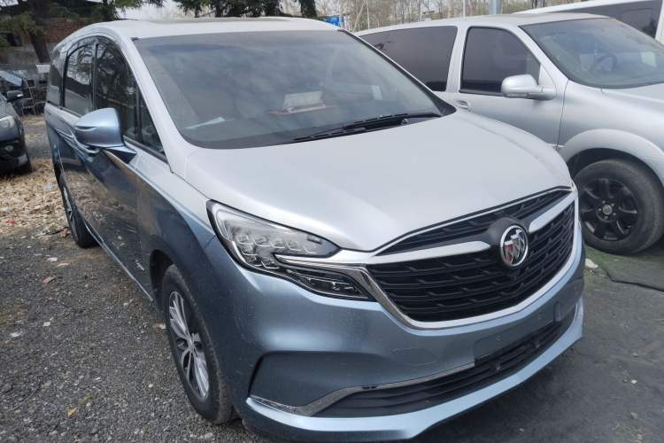 Used Buick GL8 2021 ES Landtrek 653T Comfort Edition