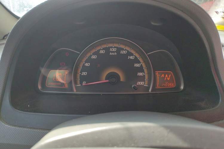 Used Chevrolet Sail 2011 Sedan 1.4L AMT Happiness Edition