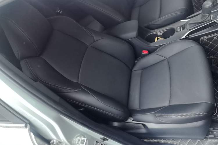 Used Toyota FRONTLANDER 2022 2.0L CVT Elite Edition