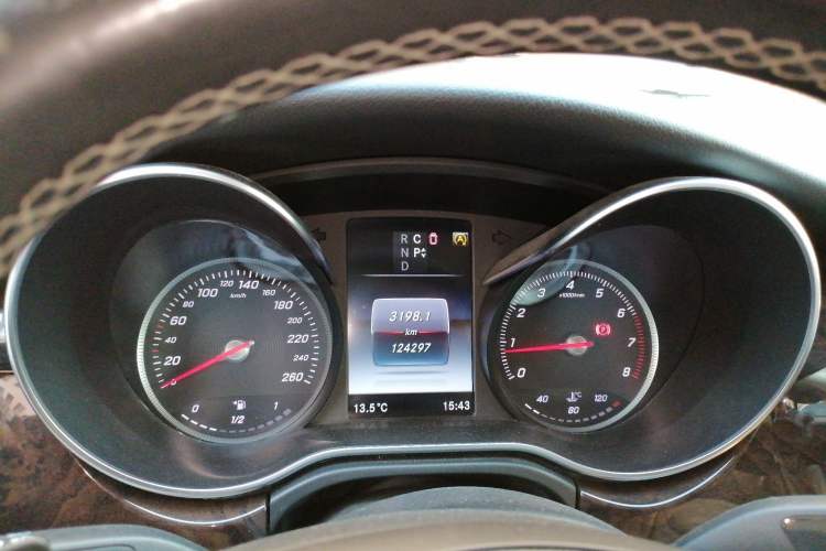 Used Mercedes-Benz V-Class 2016 V 260 L Prestige Extended Edition
