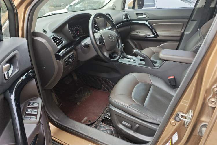 Used GAC Trumpchi GS4 2015 200T G-DCT Prestige Edition Driver Seat