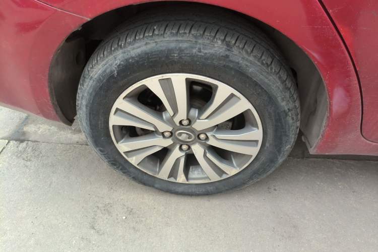 Used Great Wall C30 2016 1.5L Manual Luxury Model Right Rear Wheel Hub