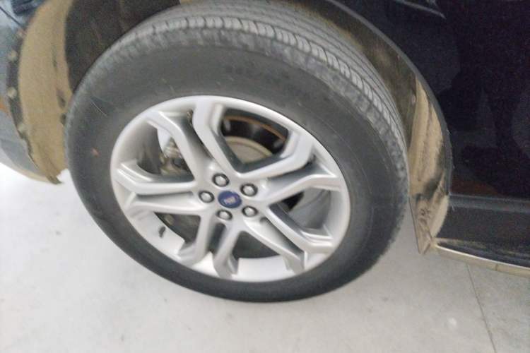 Used Ford Edge 2018 EcoBoost 245 Two-Wheel-Drive Titanium 7-Seater China VI Standard
