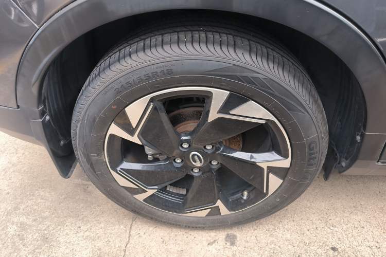 Used GAC Trumpchi GS3 2021 POWER 270T Automatic Luxury Edition Right Rear Wheel Hub