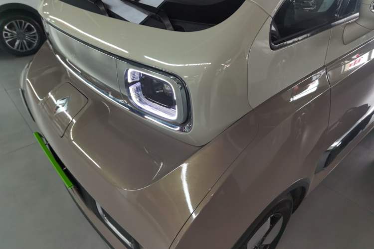 Used Baojun KiWi EV 2023 Smart Luxury Edition Lithium Iron Phosphate Left Front Headlight