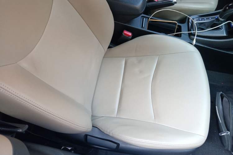 Used Hyundai Elantra (5th Generation / Langdong) 2015 1.6L Automatic Leading Model